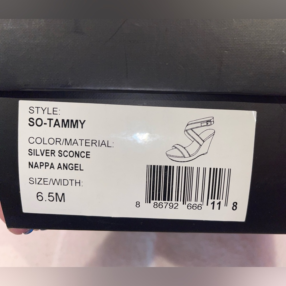 Sole Society - soft grey leather ankle strap wedges - size 6.5 M - comfy - EUC - Picture 8 of 10